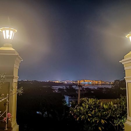 Burj Baneria - A Boutique Homestay Udaipur Buitenkant foto
