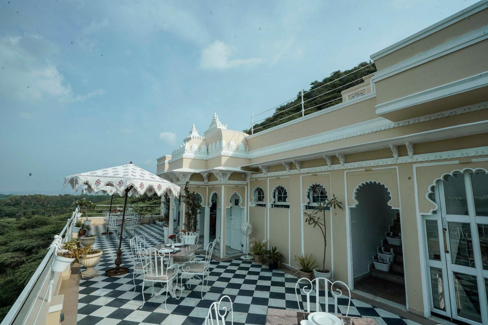 Burj Baneria - A Boutique Homestay Udaipur Buitenkant foto