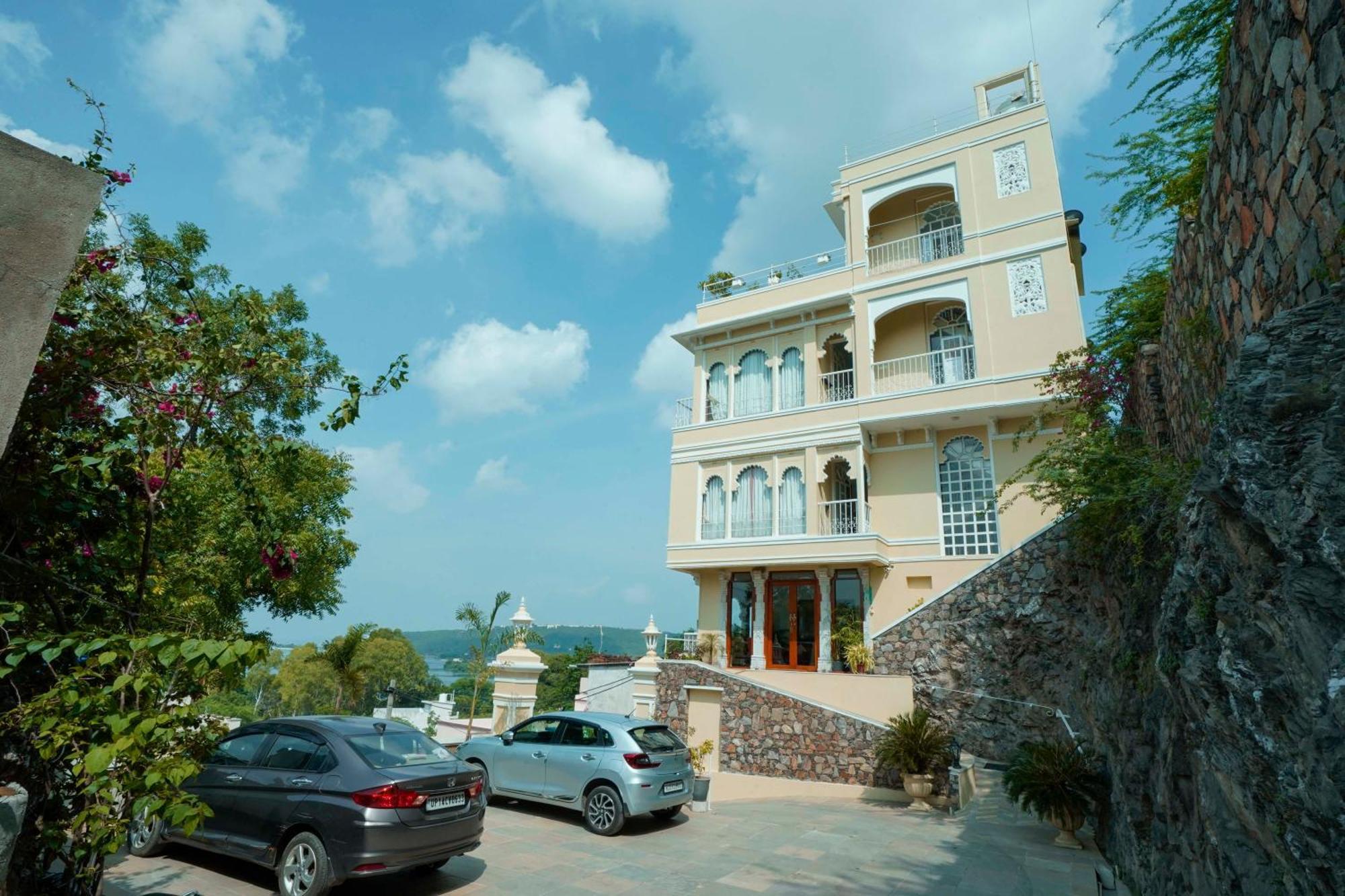 Burj Baneria - A Boutique Homestay Udaipur Buitenkant foto
